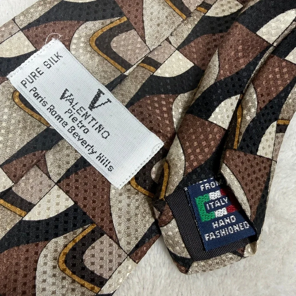 Valentino Pietro Mens Silk Necktie Brown Black Geometric Abstract Hand Fashioned